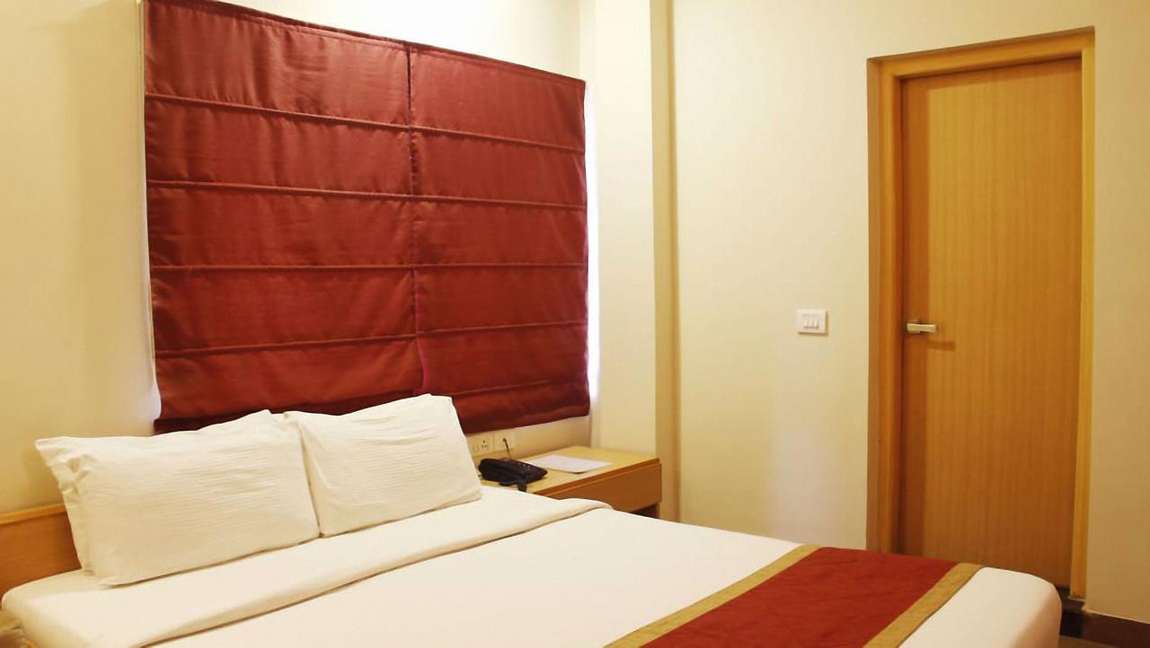 Classic Luxury Service Apartments Βιζαχαπατνάμ Εξωτερικό φωτογραφία