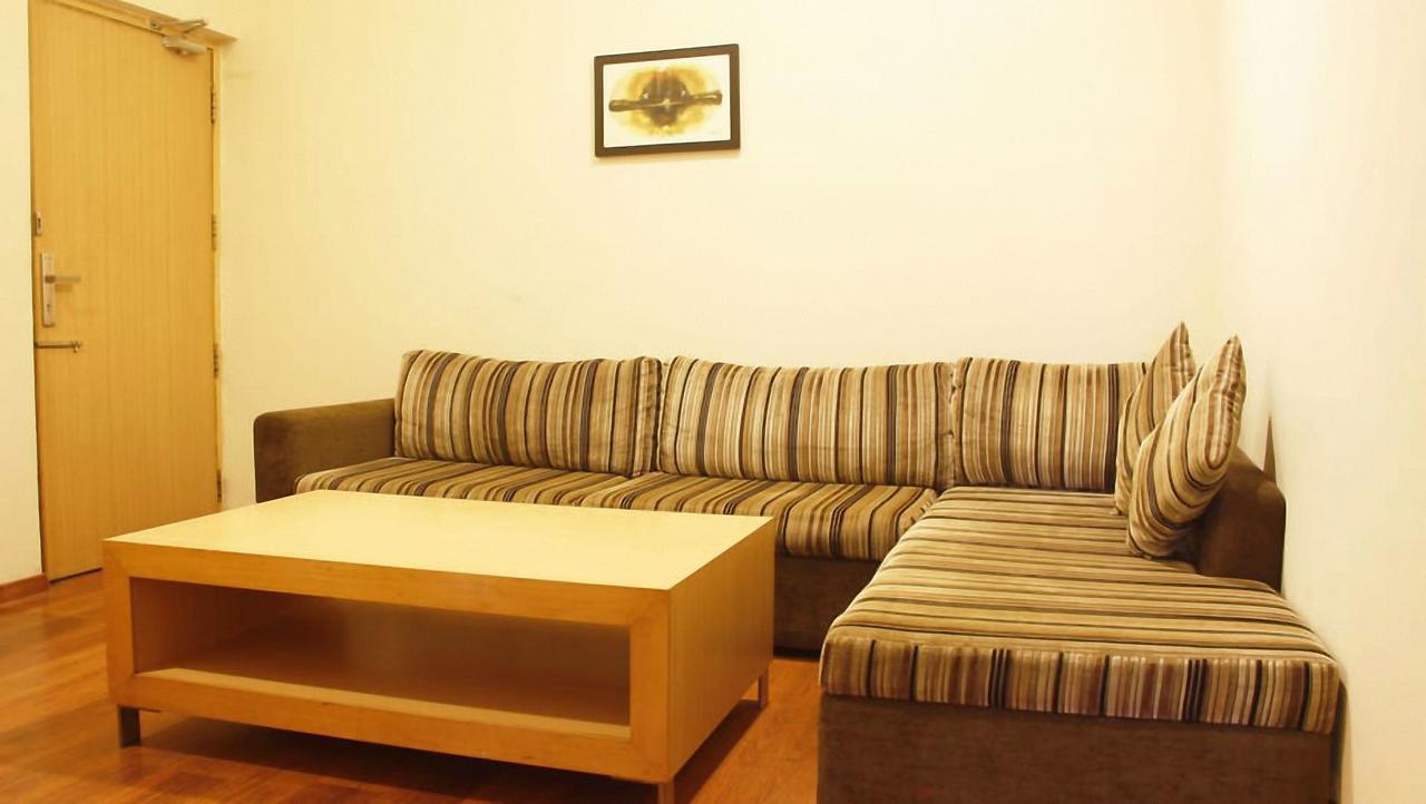Classic Luxury Service Apartments Βιζαχαπατνάμ Εξωτερικό φωτογραφία